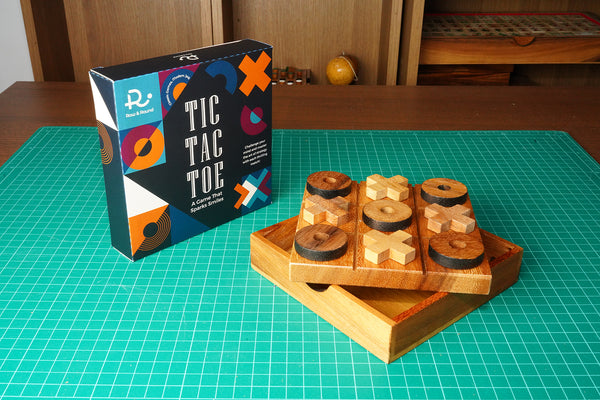 Row & Round Wooden Tic Tac Toe Game - Brain Teaser Puzzles for Adults Kids Games and Unique Gifts for Kids, Coffee Table Decor Living Room Decor Modern Wood Decor (5.5 Inch)