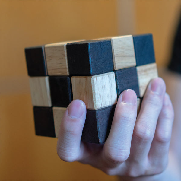 Snake Puzzle (M) Cube and 3D Puzzles for Adults in Hand with Wooden Designs Magic Game for Fun